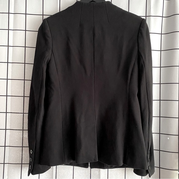 Madewell modern collarless blazer in black - Picture 3 of 8